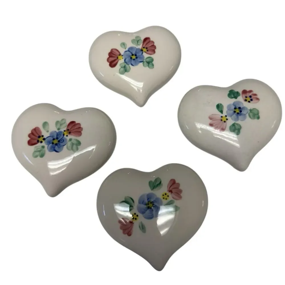 Hand Painted Heart Wall Decor Set of 4 Floral Ceramic‎ Vintage USA